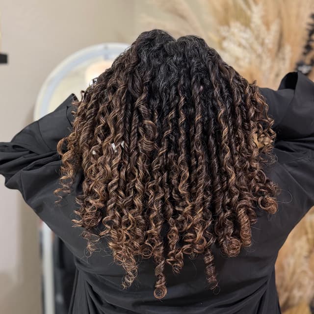 The Curly Club at Stylinlike.george in King City, CA